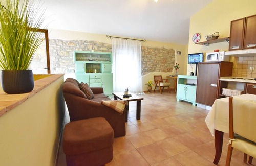 Tar-Vabriga Apartment | Modern air-conditioned apartment Tar-Poreč FIORELA2 swimming pool Wi-fi game room