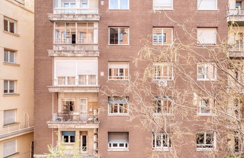 Almagro Apartment | Modern Almagro 1BR w/Gym & Pool, nr Museo Sorolla, by Blueground