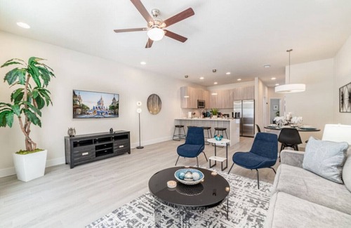 Four Corners Villa | Modern Ambiance Villa Perfect For 6 Guests