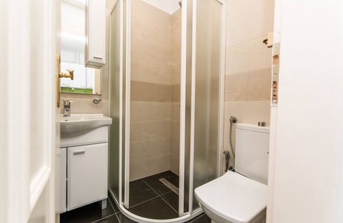 Old Town Apartment | Modern and bright studio in main Pedestrian zone