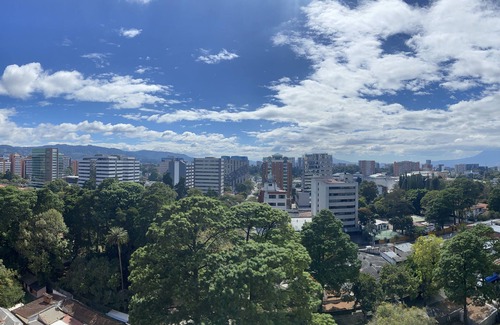 Zona 10 Apartment | Modern and centric 1 BDRM unit in Guatemala City