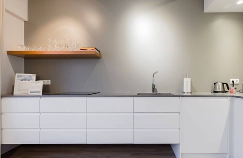 Vesturbær Apartment | Modern and Charming apt Downtown - Free parking