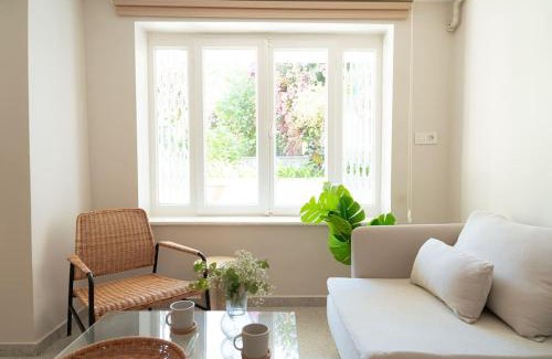 Adalar Apartment | Modern and Designed 2BR W Garden