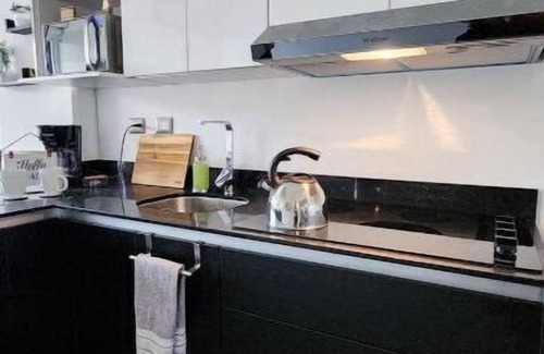 Zona 16 Apartment | Modern and Comfortable Apartment In front of Cayala