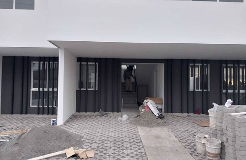 Santa Ana Apartment | Modern and private apartment in luxury villa!