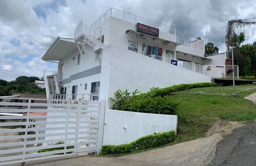 Santa Ana Apartment | Modern and private apartment in luxury villa!