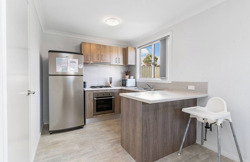 Cloverdale House | Modern and self contained granny flat
