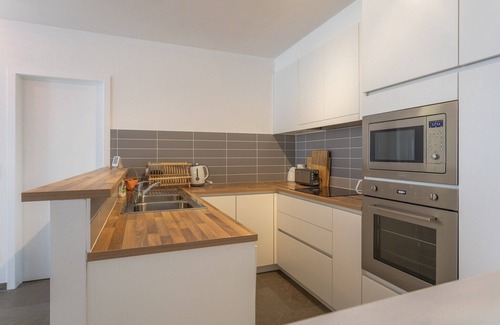 Koksijde-Bad Apartment | Modern apartment in heart of Sint Idesbald