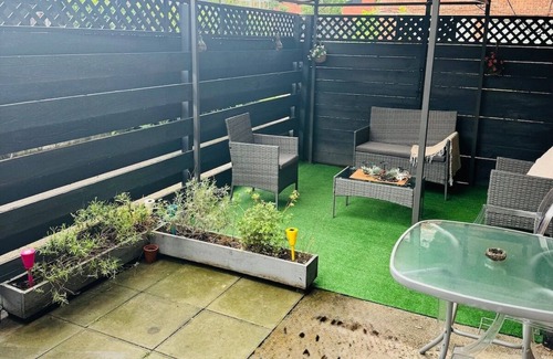 Rotherhithe Apartment | Modern Apartment near Canary Wharf