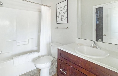 Johns Island Apartment | Modern Apartment in Prime Location (ID5116X54)