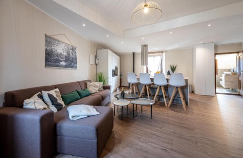 Consiglio di Rumo Apartment | Modern apartment in Gravedona - Larihome A14