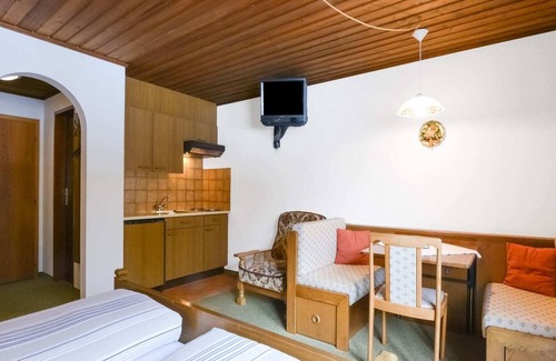 Leutasch Apartment | Modern Apartment in Leutasch with Garden