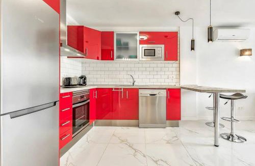 Costa Adeje Apartment | Modern apartment in Parque Royal I, Playa Fañabe