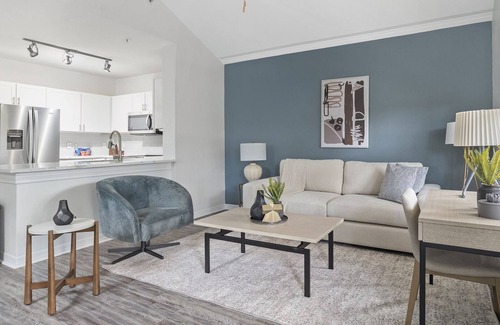 Baldwin Park Apartment | Modern Apartment in Prime Location (ID3821X91)