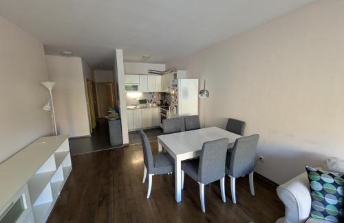 Mladost Apartment | Modern Apartment in Sofia Near City Center