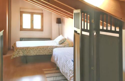 Tolva Apartment | Modern Apartment in Tolva with Garden and Sports Facilities