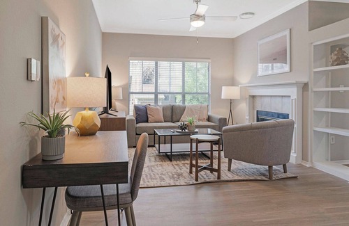 Far North Dallas Apartment | Modern Apartment in Prime Location (ID3078X68)
