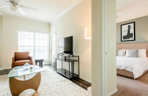 Cedar Park Apartment | Modern Apartment in Prime Location (ID4901X64)