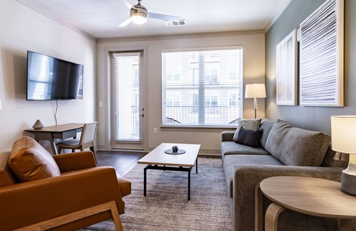 Greenwood Village Apartment | Modern Apartment in Prime Location (ID5438X58)