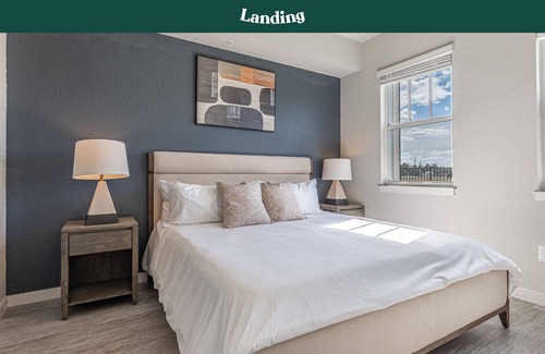 Biggar Apartment | Modern Apartment in Prime Location (ID8083X42)