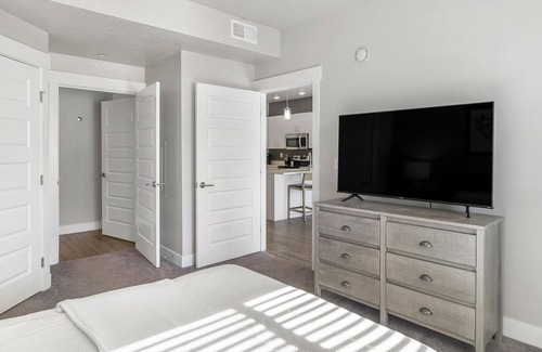 West Jordan Apartment | Modern Apartment in Prime Location (ID7676X8)