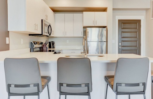 West Jordan Apartment | Modern Apartment in Prime Location (ID8618X18)