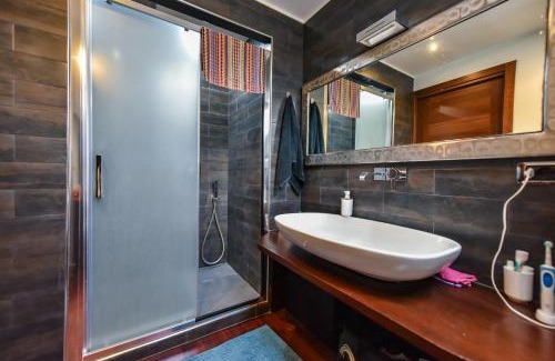San Donato Apartment | Modern Apartment Piazza Statuto Porta Susa FS