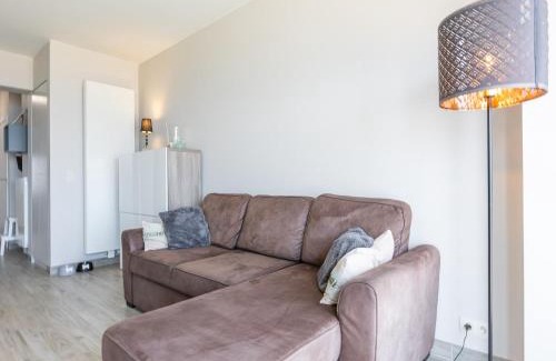 Middelkerke Apartment | Modern apartment with frontal sea-view