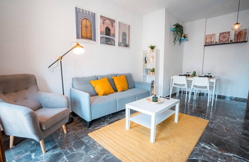 Beiro Apartment | Modern apartment with parking - QH Plaza San Isidro