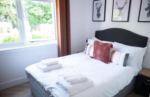 Connel Apartment | Modern apartment with stunning sea views near Oban