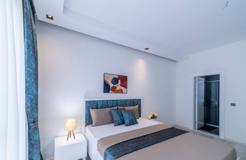Kargicak Apartment | Modern Apartment with Shared Sauna in Alanya