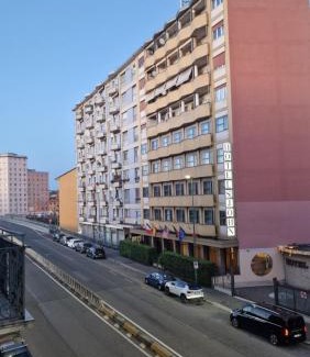 Isola del Bosco - Delle Corti Apartment | Modern appartament