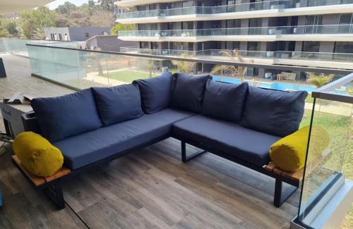Senegambia Apartment | Modern appartement met zeezicht!