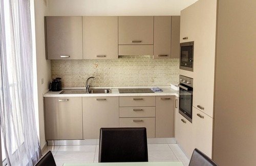 Sliema Apartment | Modern Apt heart of Sliema