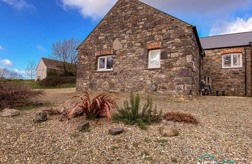 Carnhedryn House | Modern barn conversion in Solva