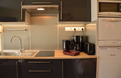 Bayeux Apartment | Modern Bayeux Hideaway