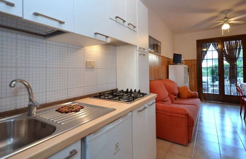Lignano Pineta Villa | Modern beachside detached villa with private charm
