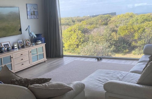 Cape Paterson House | Modern Beach house with Sea views , where it’s all about location
