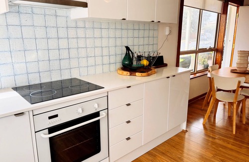 Edithvale Apartment | Modern beachfront haven