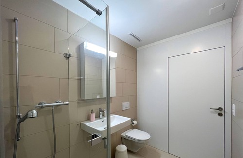Glattbrugg Apartment | Modern & beautiful 4.5 rooms apartment welcomes you for homely & cozy experience