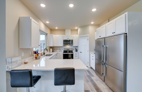 Blaine House | Modern Blaine Vacation Rental, 33 Mi to Vancouver!