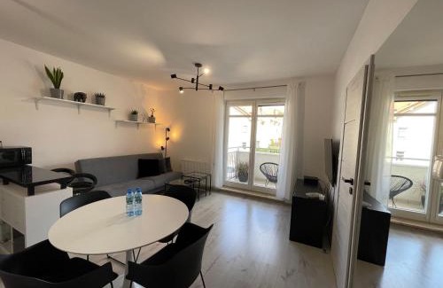 Gdynia Apartment | Modern Box Apartment