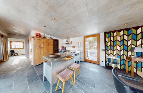 Maloja Apartment | Modern, bright 3½ room apartment on two floors (2nd & 3rd floor) with direct acc