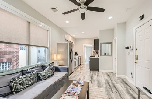Midtown Apartment | Modern Bright Midtown 2-BD - Parking + Fast Wi-fi!