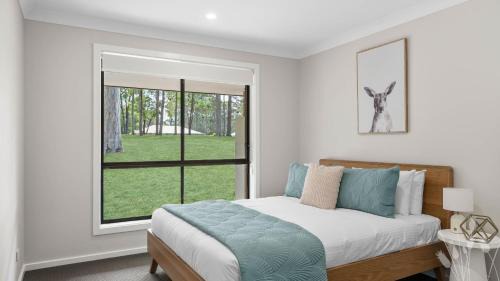 Tomerong House | Modern Bush Retreat- Brand New 5BR Tranquil Escape