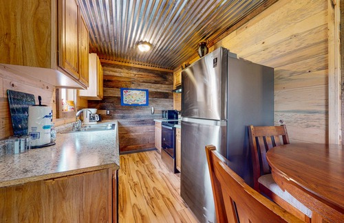 Chalet Village North Cabin | Modern cabin with pools, private hot tub, pool table, & free attraction tickets