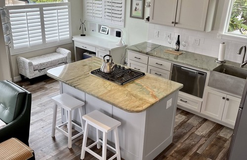 Shell Beach Apartment | Modern casita in Shell Beach, a great place to relax and unwind.