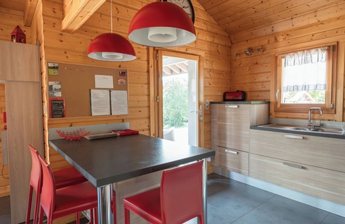 La Forge Ski Chalet | Modern chalet with whirlpool bath, outdoor Jacuzzi and magnificent valley views