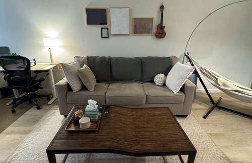 Waikiki Condo | Modern Charm: Renovated 1BR, fast 600Mbps Wifi, W/D in unit, Stunning Views