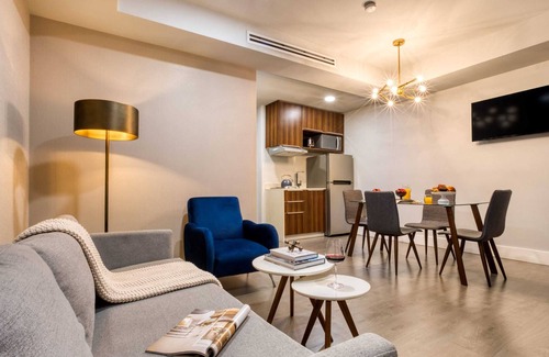 Zona Rio Apartment | Modern & Chic Apt | Gym+Cinema+24/7 Service